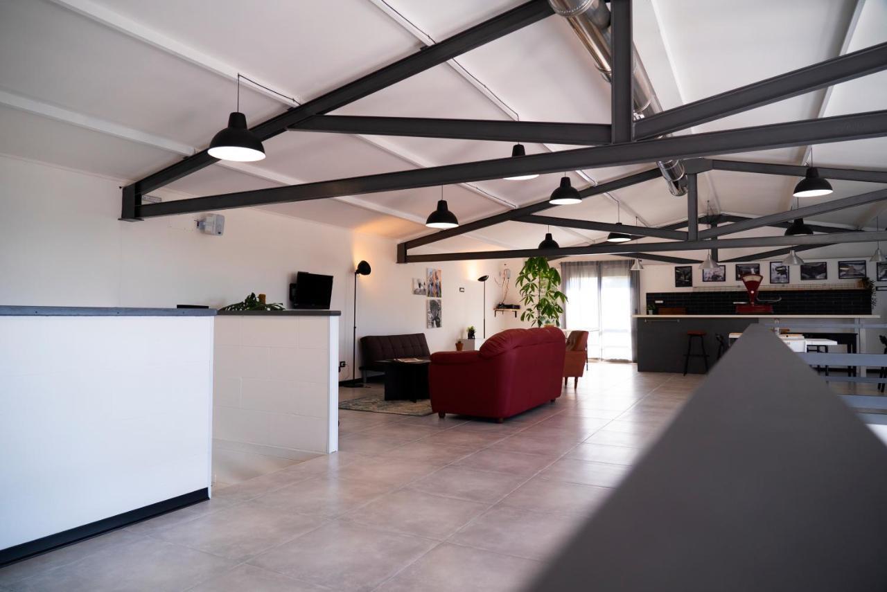 87029House Pension Scalea Buitenkant foto